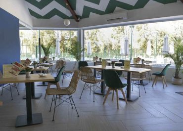 Los Monteos Racket Club Restaurant