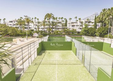 Puente Romano Beach Resort - padel courts