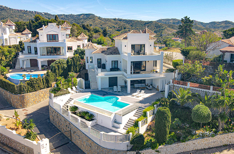 luxury villa marbella sky view3