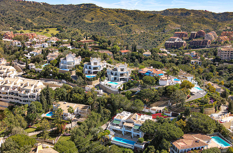 luxury villa marbella sky view4