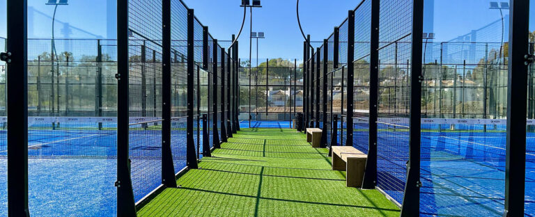 Oxygen padel club calahonda - court view