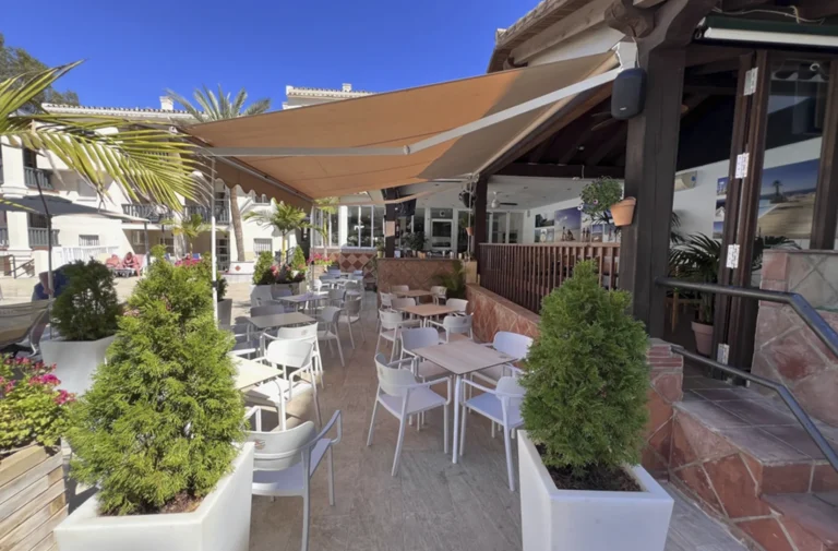 1650x1086 Summer Padel Camp Marbella - Apart-hotel 01